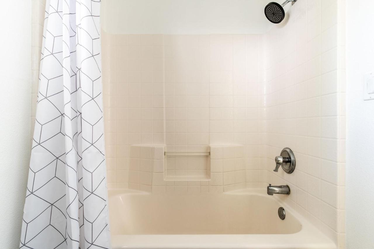 Big Bear Spa Suites Big Bear Lake Εξωτερικό φωτογραφία
