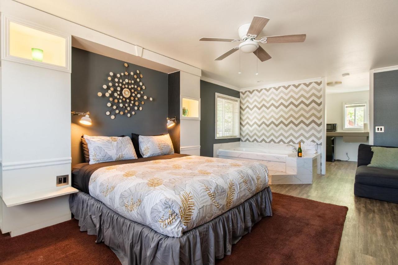 Big Bear Spa Suites Big Bear Lake Εξωτερικό φωτογραφία
